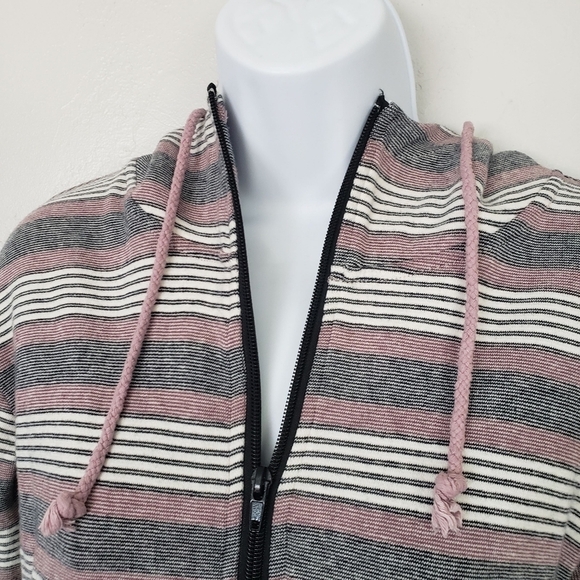 Ampersand Avenue & Ave Women's Medium Quarter Zip Hooded Jacket Stripes Red BW - Picture 6 of 8